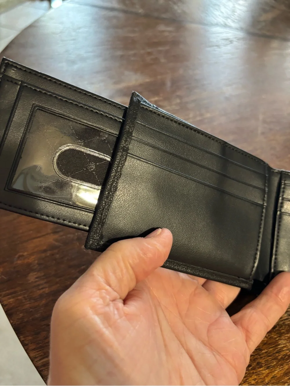 Perry Ellis Leather Black Card Wallet
